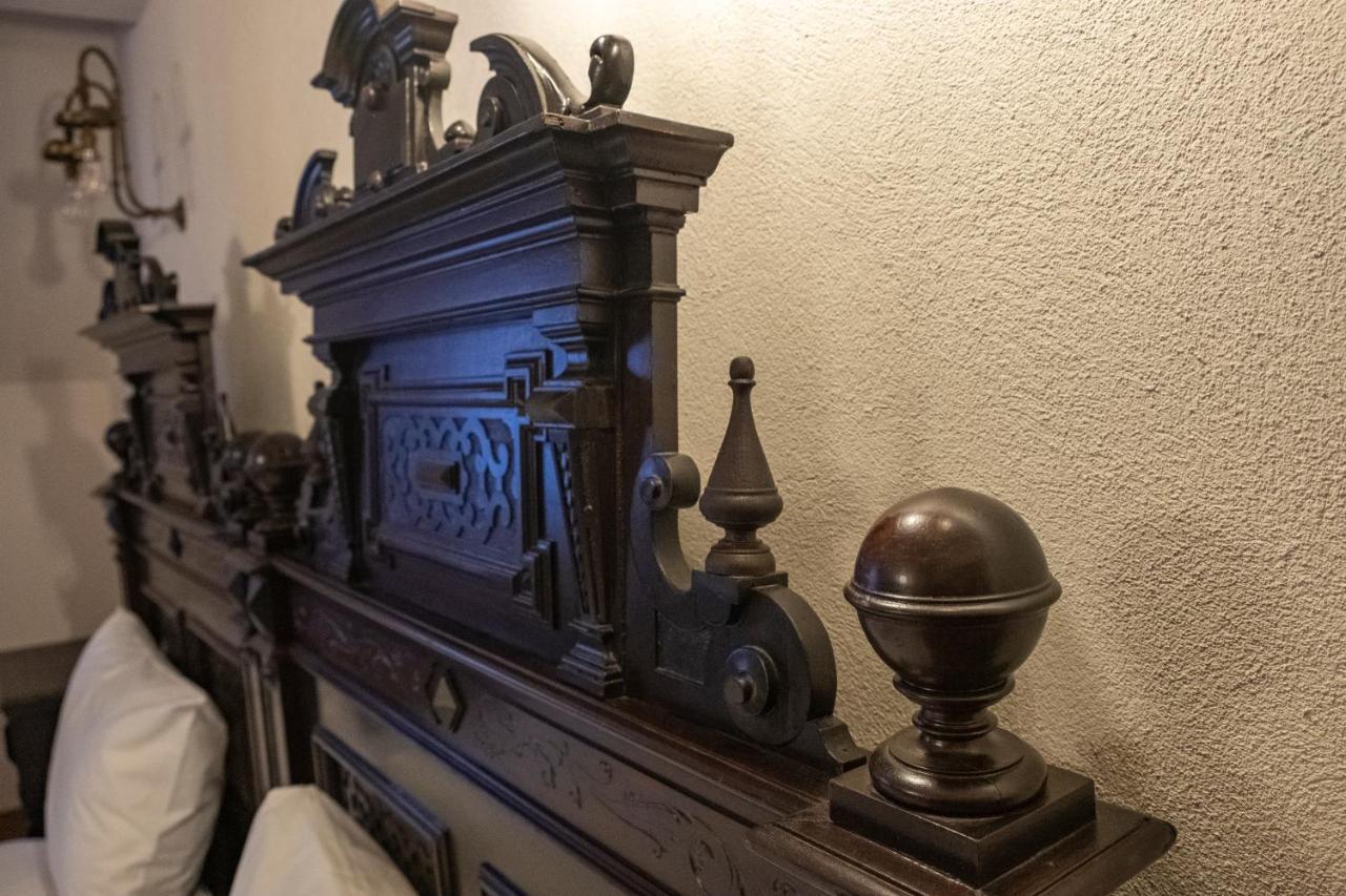 The Throne - M Museum Hotel ซิวิโชอารา ภายนอก รูปภาพ